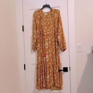 Umgee Floral Dress in Mustard and White- NEVER WORN. Not my color